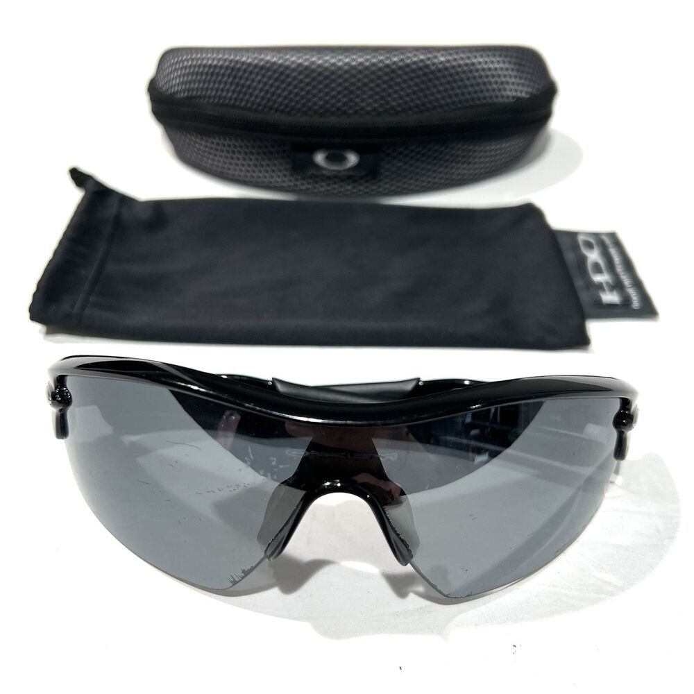 Oakley RadarLock Path Polarized sunglasses